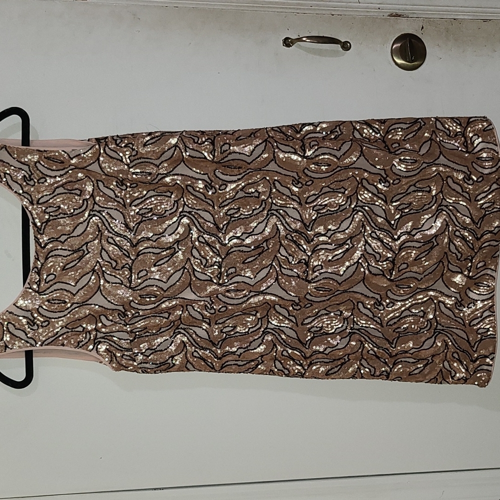 Suite Blanco sleeveless sequined dress